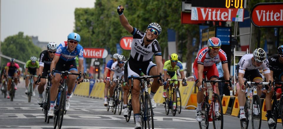 Kittel wint opnieuw op de Champs Elysees