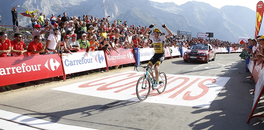 Gesink wint veertiende rit in Ronde van Spanje