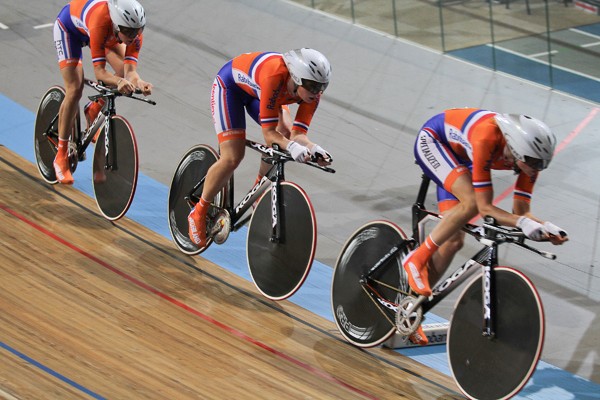 Nederland niet op olympische achtervolging vrouwen