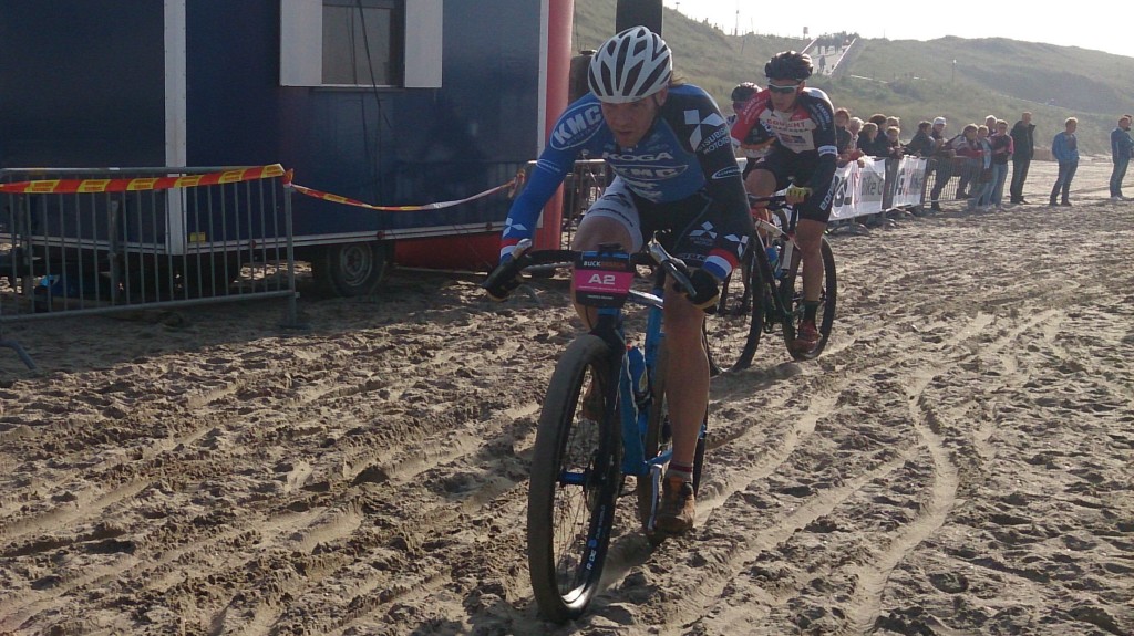 Van Zandbeek klopt Bekkenk in Egmond