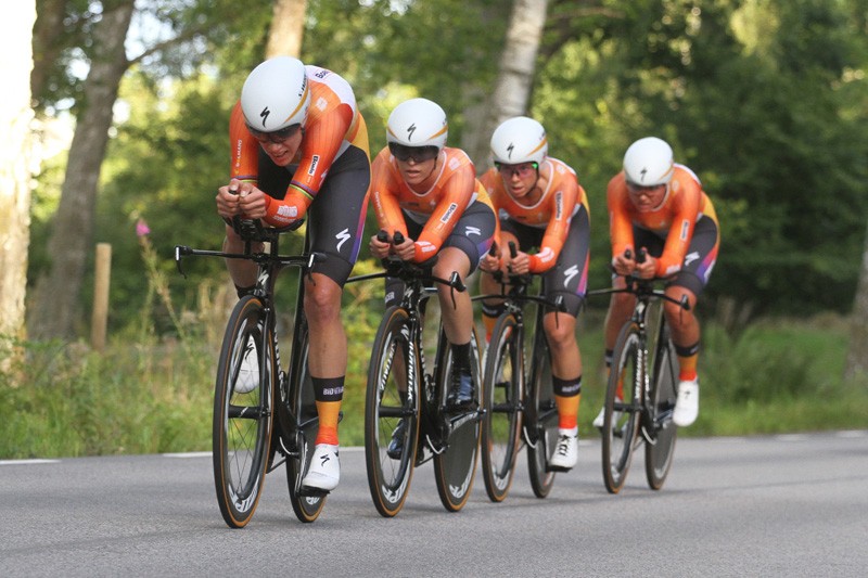 Boels-Dolmans wint ploegentijdrit Vargarda