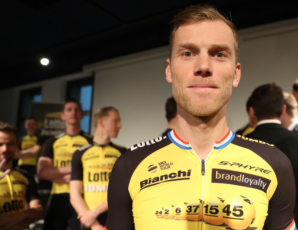 Lars Boom wint en leidt in BinckBank Tour