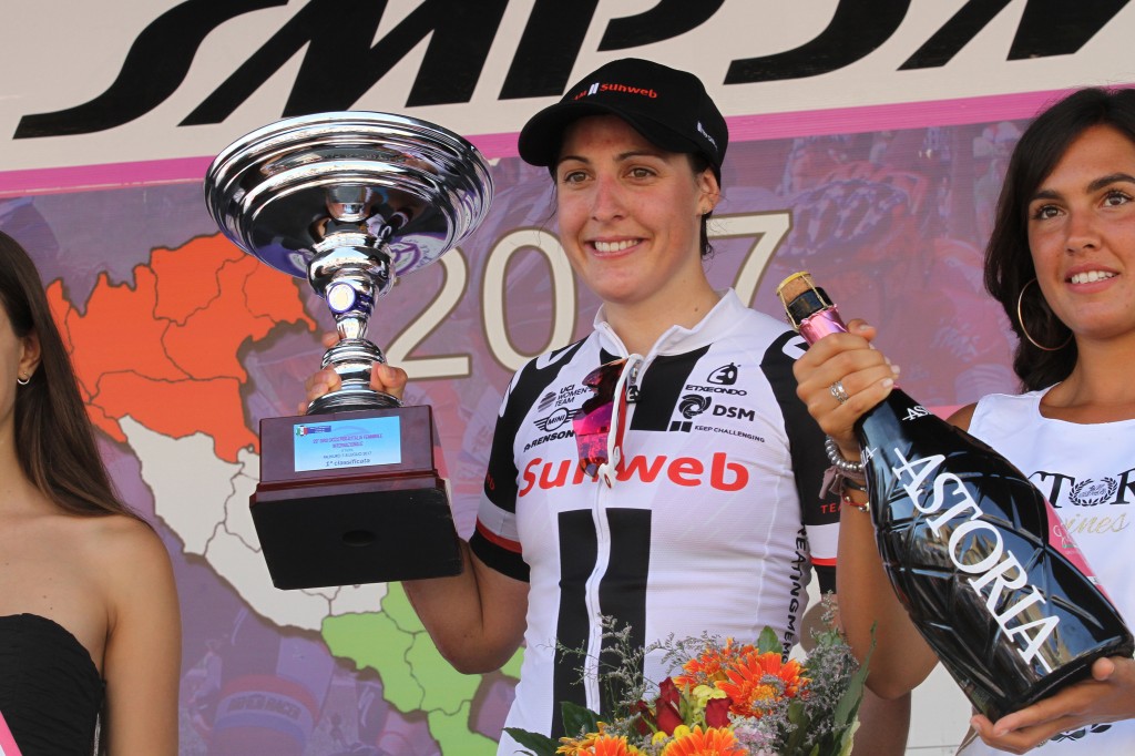 Lucinda Brand wint in Giro Rosa (+video)