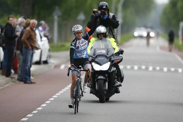 Van der Breggen wint Omloop van de IJsseldelta