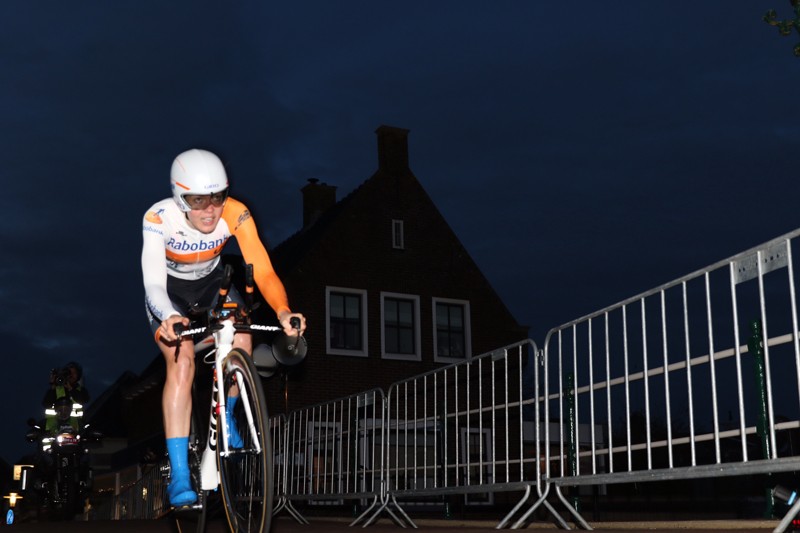 Van der Breggen eerste leidster Energiewacht Tour