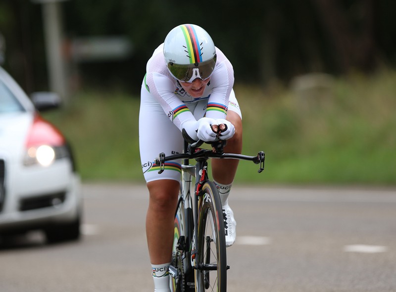 Brennauer wint en leidt in tijdrit Boels Ladies Tour