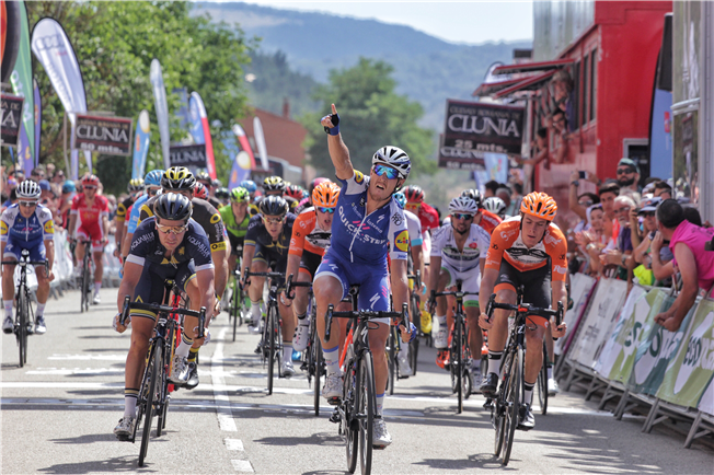 Tim Ariesen is derde in Ronde Burgos