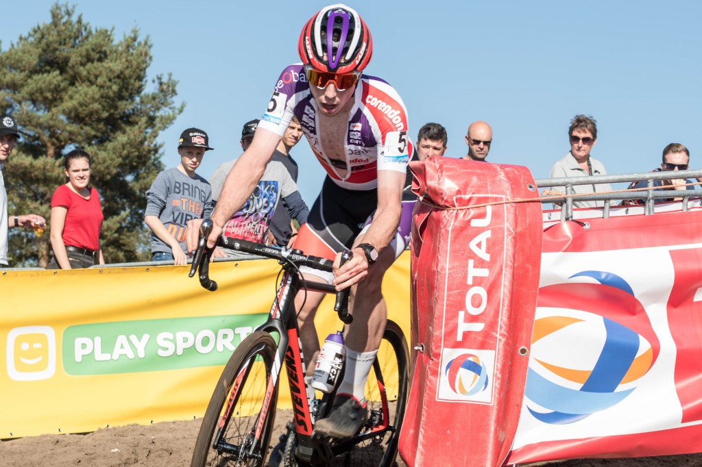 Dekker en Ronhaar winnen in Zonhoven