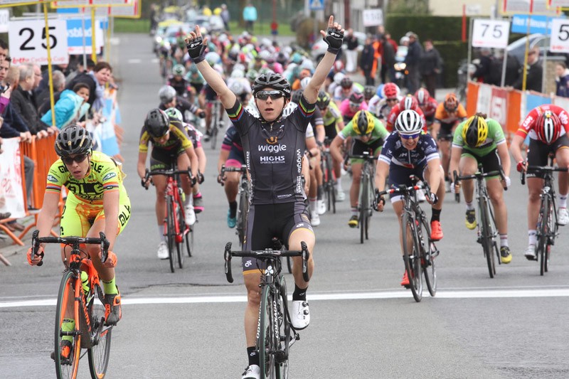 Rijff sprint van voren in GP Dottignies