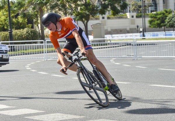 Nils Eekhoff wint proloog Istrian Trophy