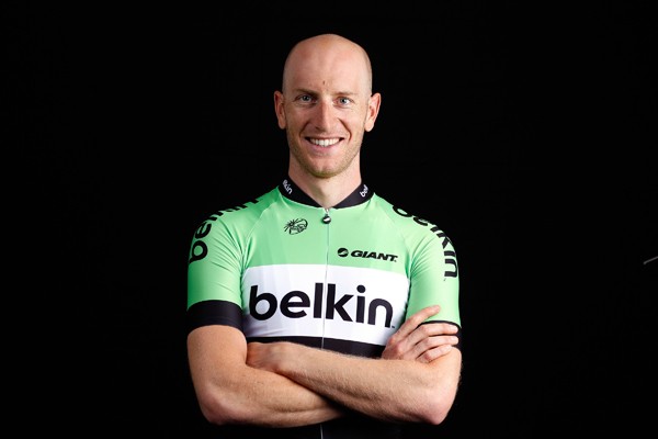 Jos van Emden blijft jaar langer bij Team Belkin