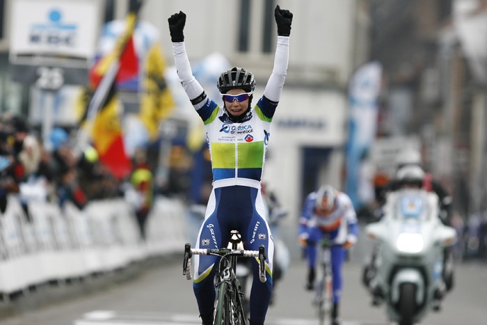 Nieuwsblad: Cromwell rondt overmacht Orica af