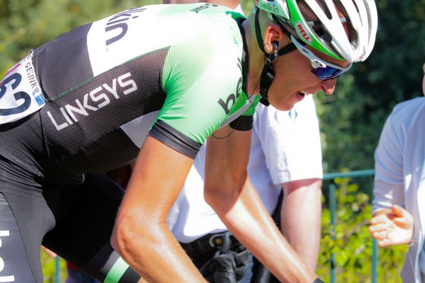 Gesink doet Tourvoorbereiding met Belkin