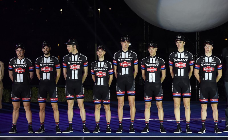 Giant-Alpecin koerst nauwelijks in Nederland