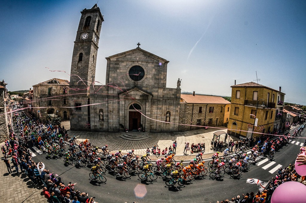 Kruijswijk is beste landgenoot in derde Giro-rit