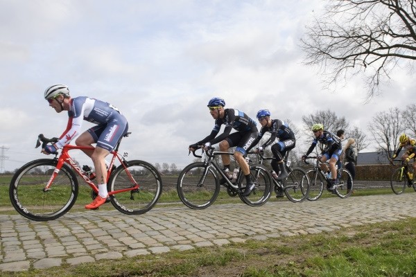 Omloop van de Houtse Linies naar zomer