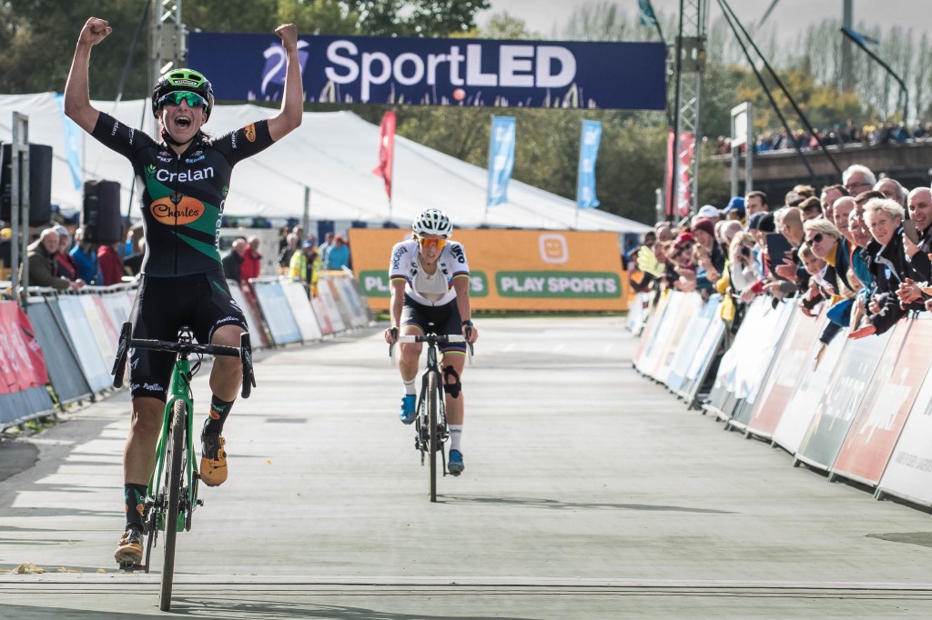 Kaptheijns sprint naar nieuwe zege in Superprestige