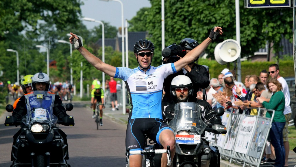 Jordy Buskermolen  zegeviert in Kerspelen