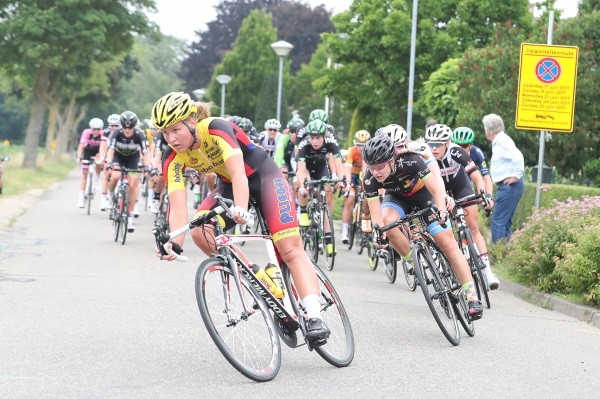 Clubrensters onder KNWU-vlag welkom in Boels Ladies Tour