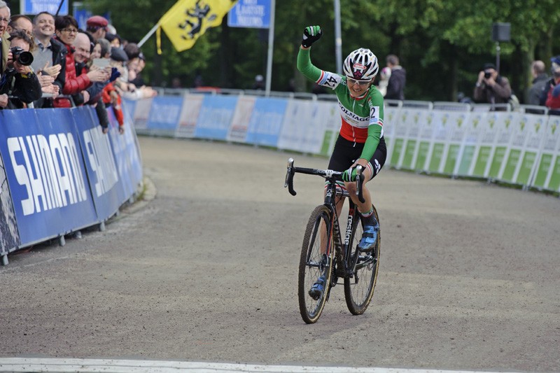 Lechner wint Cauberg Cyclo-Cross