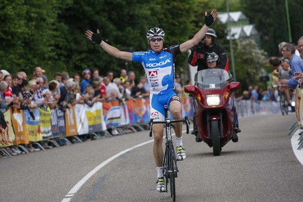 Ronde van Limburg finisht niet op Adsteeg