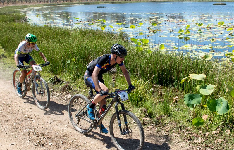 De Louwere en Van Vleuten winnen in Crocodile Trophy