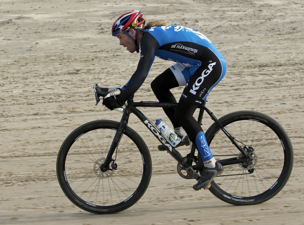 Bekkenk wint Derp Beachrace Egmond