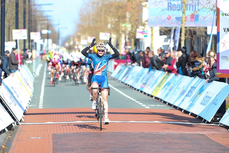 Roberts wint haar tweede in Healthy Ageing Tour