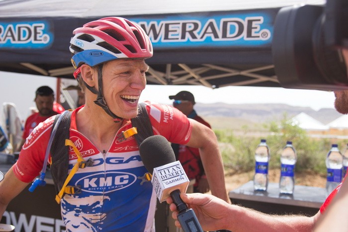Bram Rood wint etappe in Titan Desert