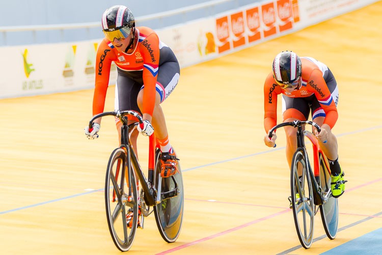 Nederlandse teamsprintsters veroveren brons