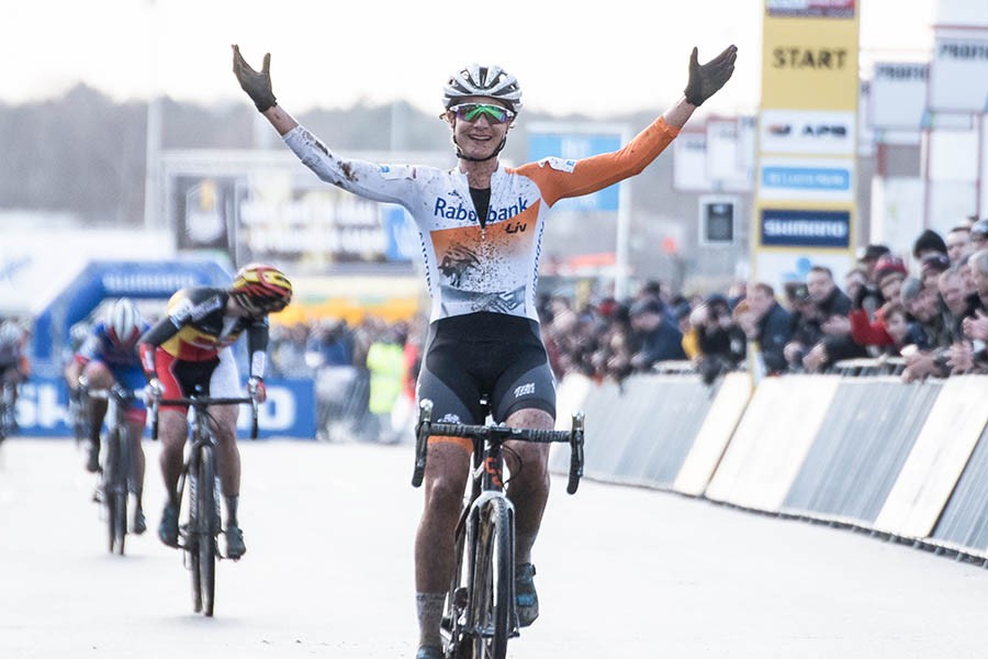 Vos wint ook WB Heusden-Zolder