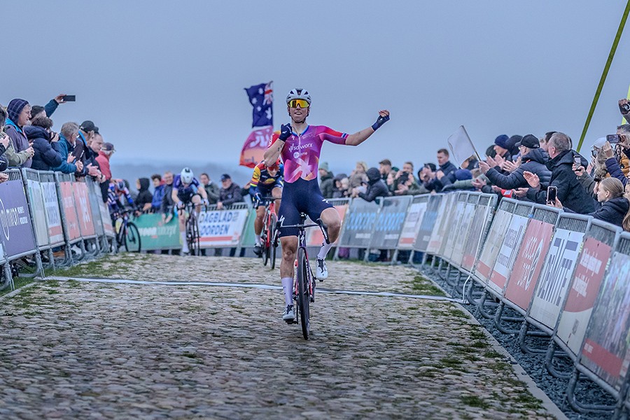 Ronde van Drenthe is weer voor Wiebes