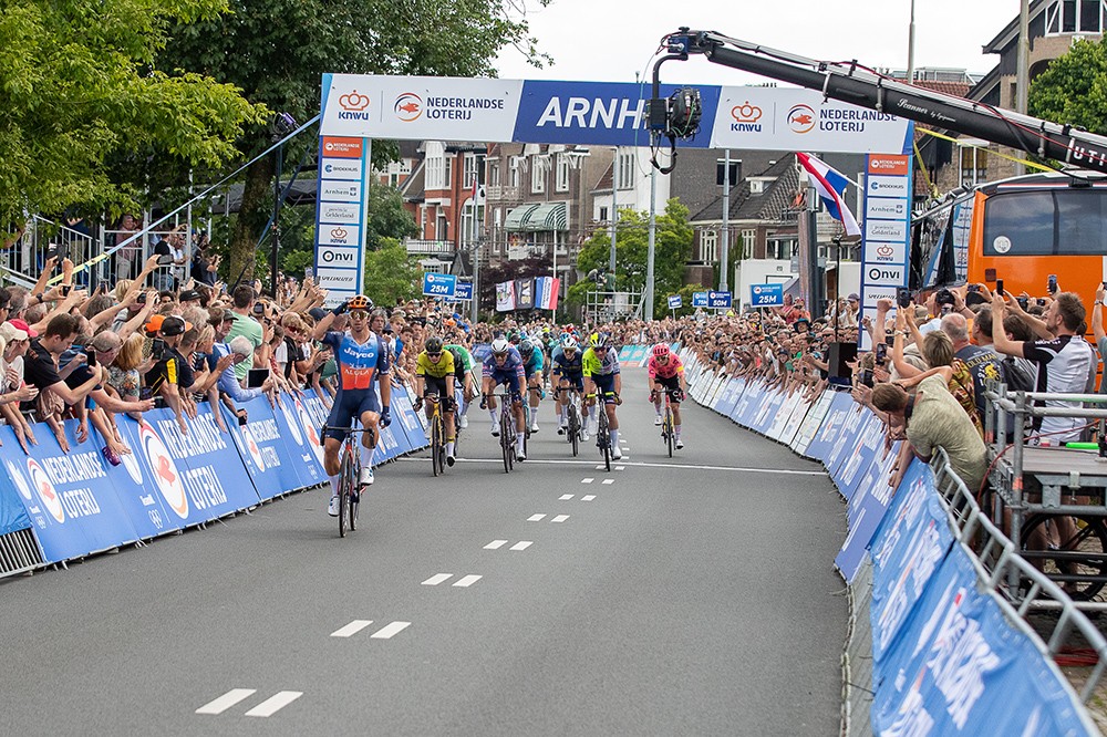 Groenewegen naar de Nederlandse titel