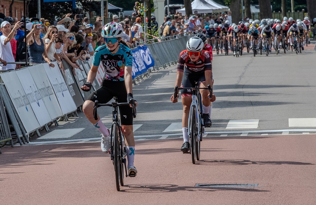 Maxime Takken wint bij Nieuweling meisjes