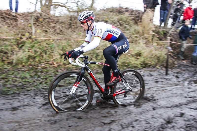 Wereldkampioen Stybar start in Woerden