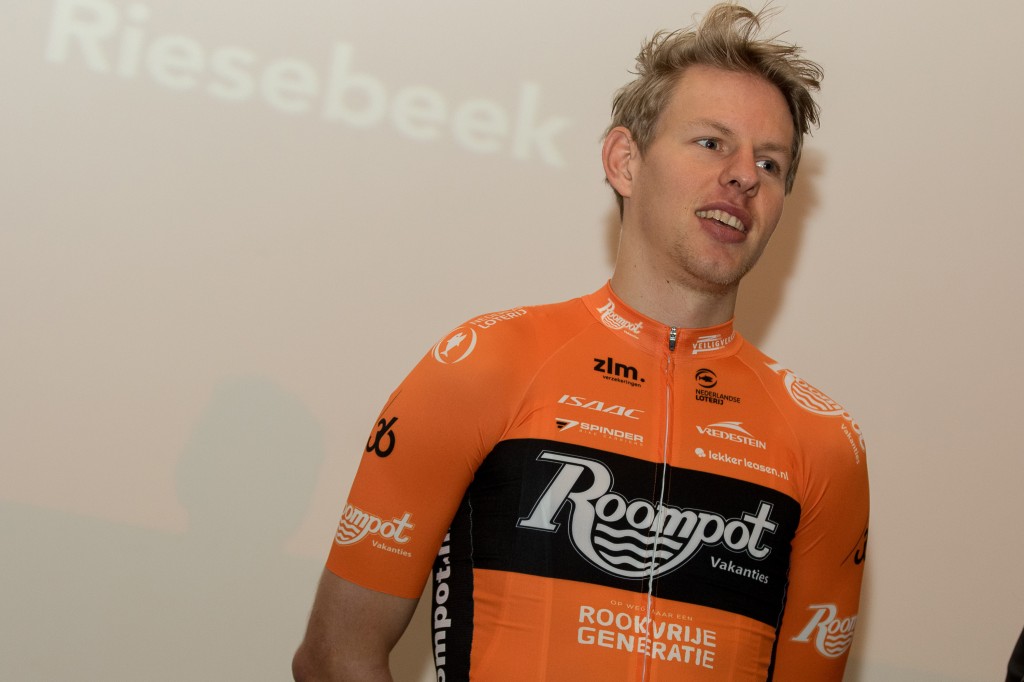 Van der Hoorn naast eindpodium BinckBank Tour