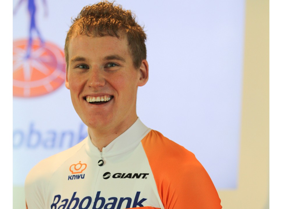 Mike Teunissen wint Parijs-Roubaix beloften