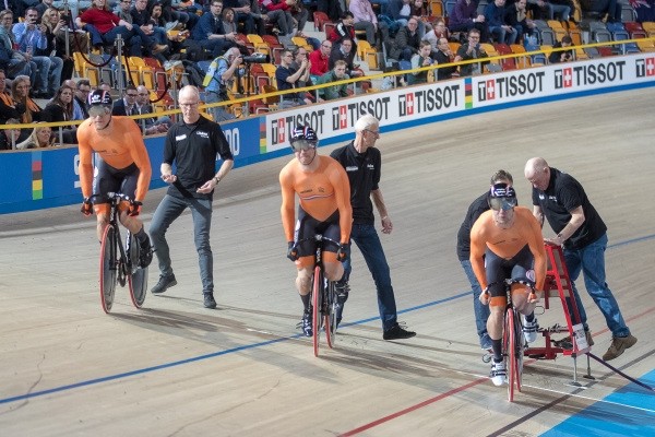 Nederlandse teamsprinters winnen goud in Minsk