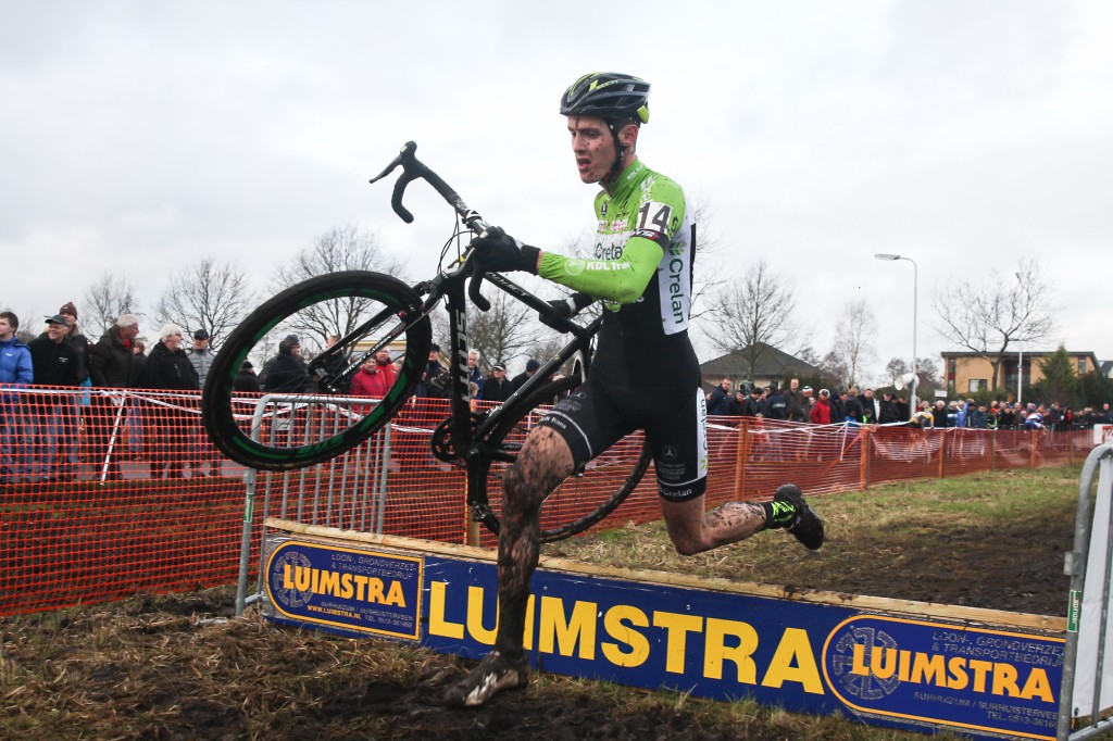 Van Empel voorlopig uitgeschakeld