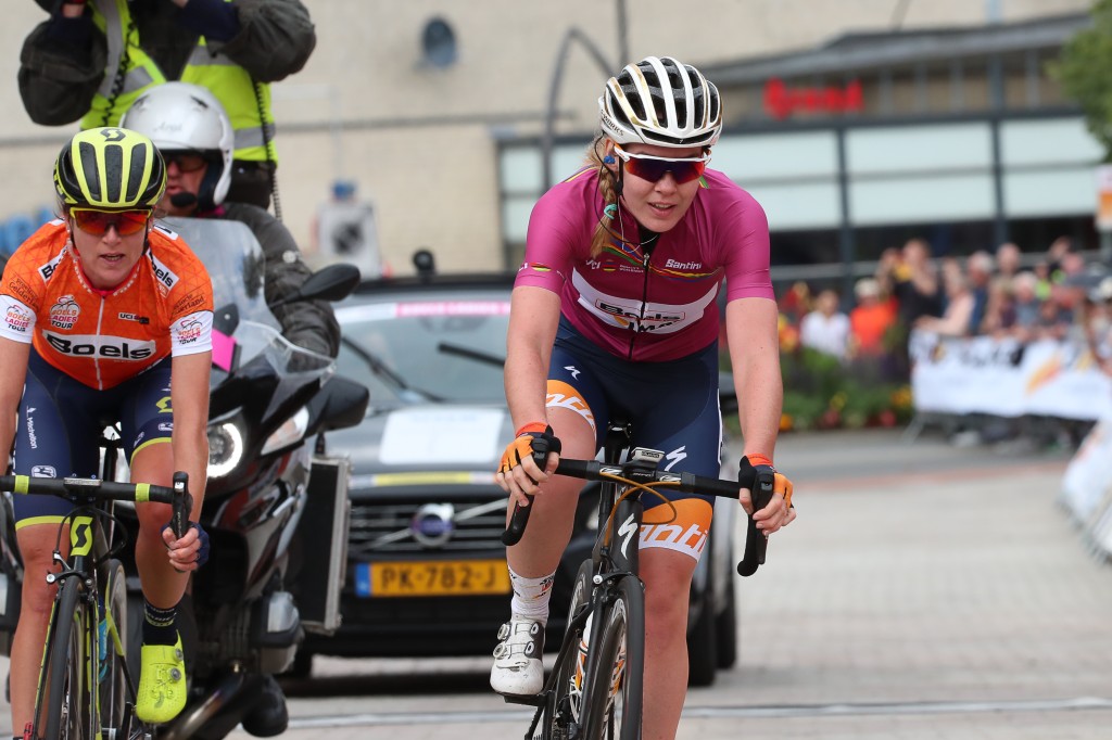 Boels Ladies Tour: Van der Breggen wint in Vaals