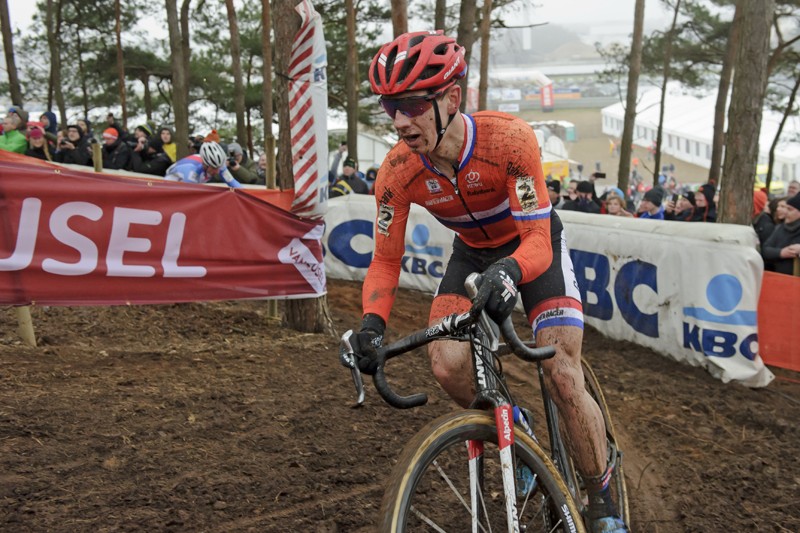 Van der Haar wint zilver op WK Veldrijden