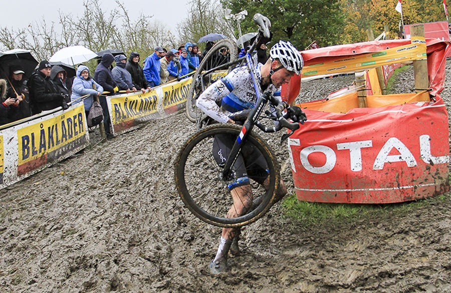 Van der Poel wint zijn eerste