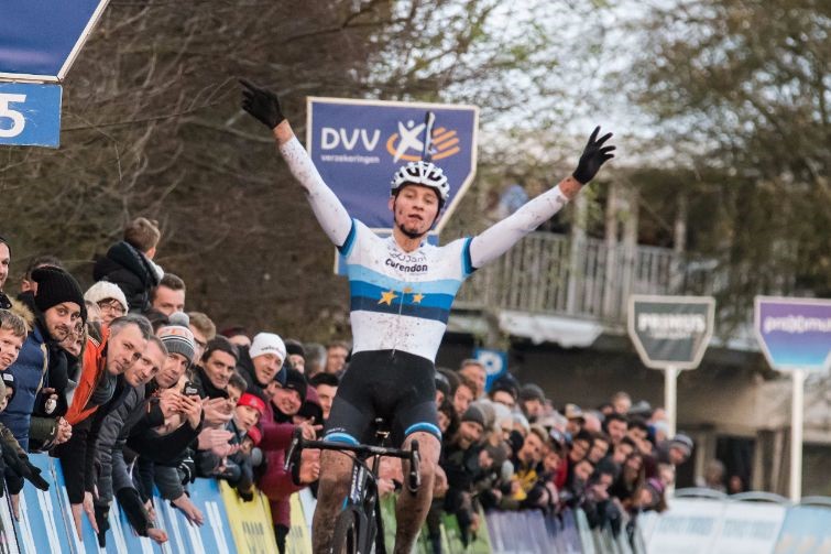 Van der Poel ook primus in Antwerpen