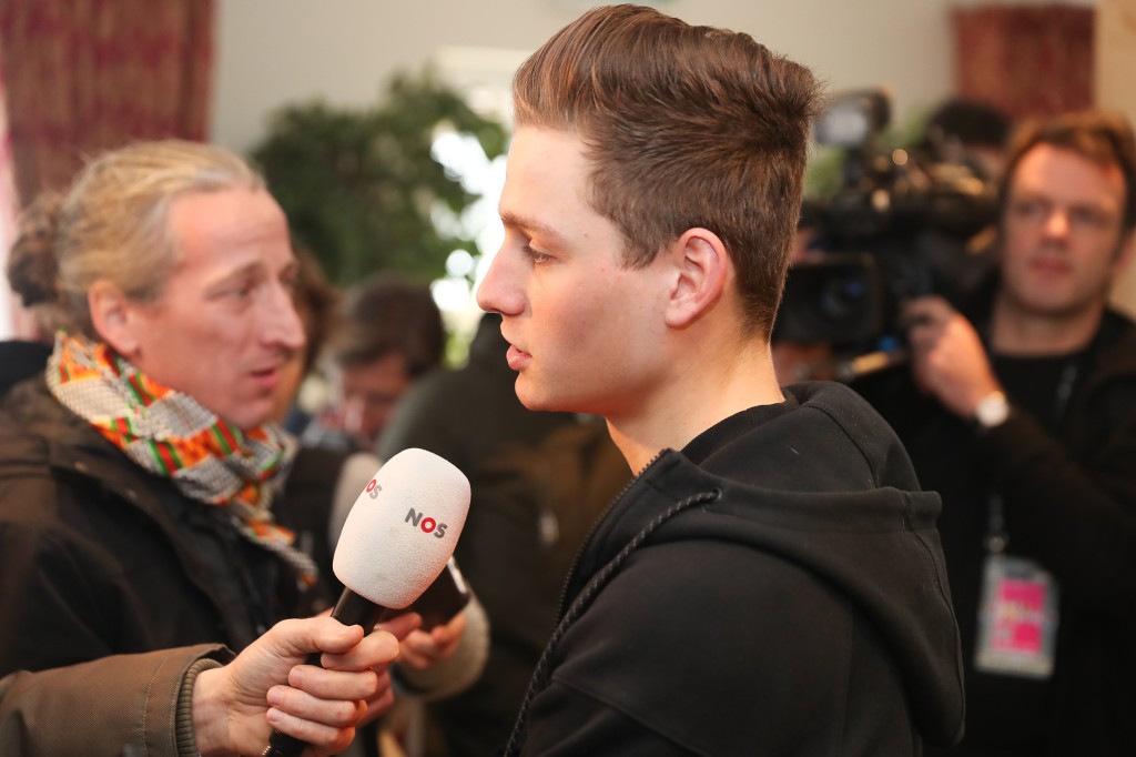 Van der Poel derde in proloog Boucles Mayenne