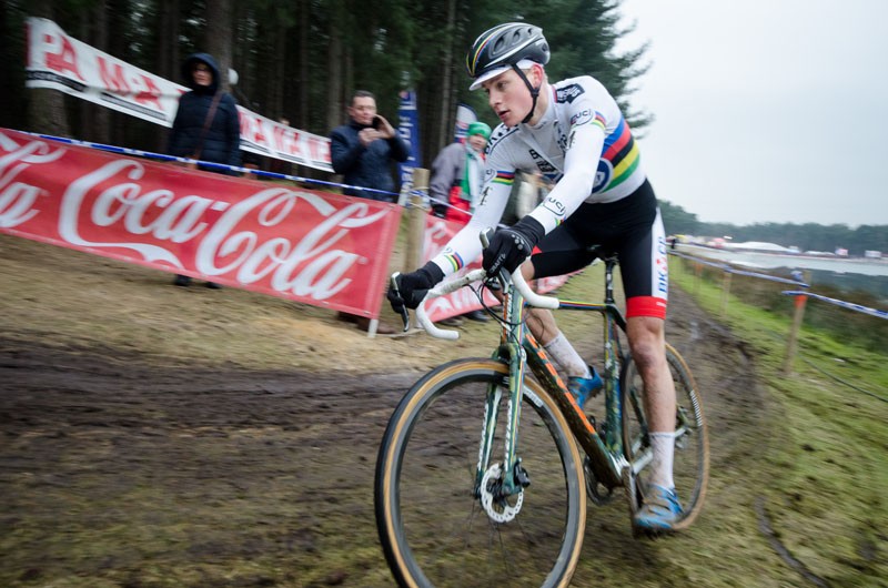 Van der Poel wint in Lille