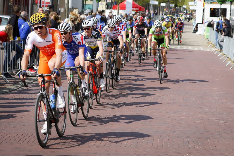 Vermeltfoort wint en leidt in Fleche du Sud