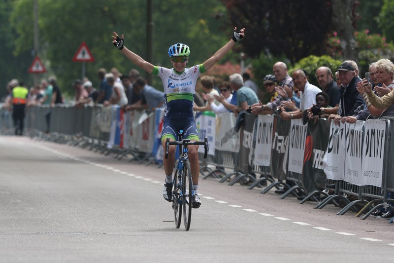 Van Vleuten  wint Parel van de Veluwe