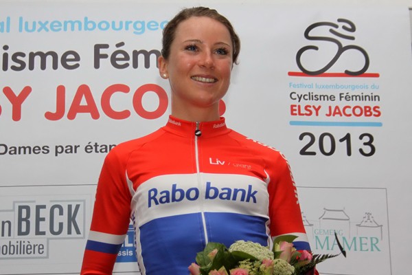 Van Vleuten wint in Luxemburg