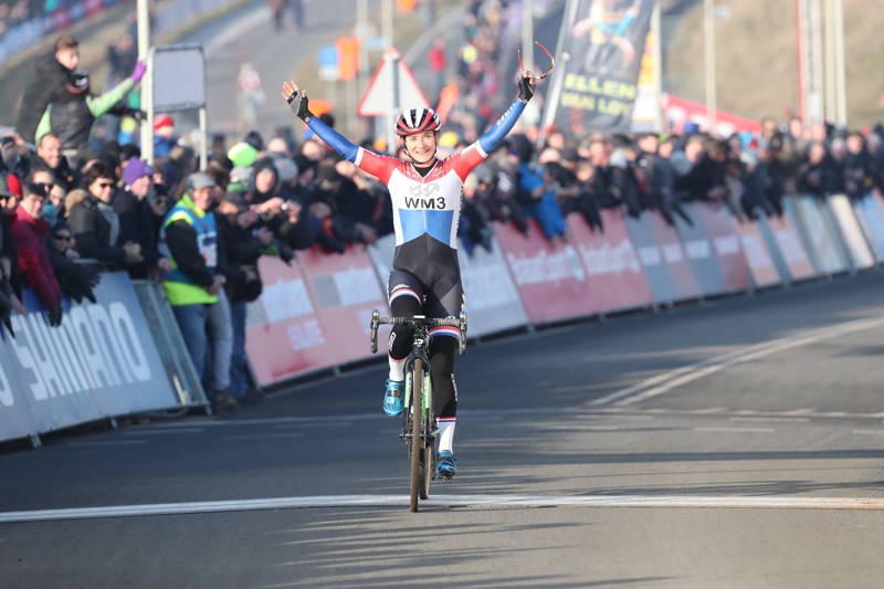 Vos wint in Hoogerheide, Nederlands podium