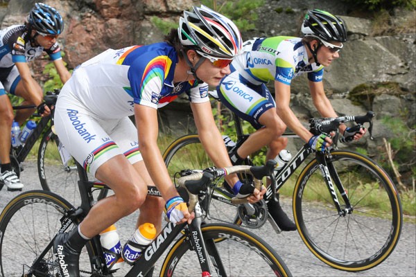 Johansson blijft Vos twee keer voor in UCI-stand